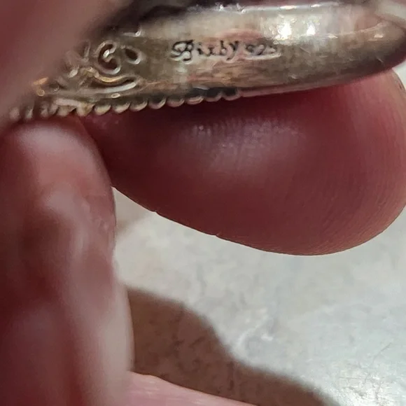 Barbara Bixby Solid
Sterling Silver 18K Gold
Amethyst Topaz Flower
Ring size 10 - Picture 10 of 10